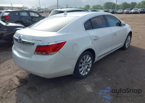 2013 Buick Lacrosse Leather Group z USA, uszkodzony, nr VIN 1G4GC5E38DF291951